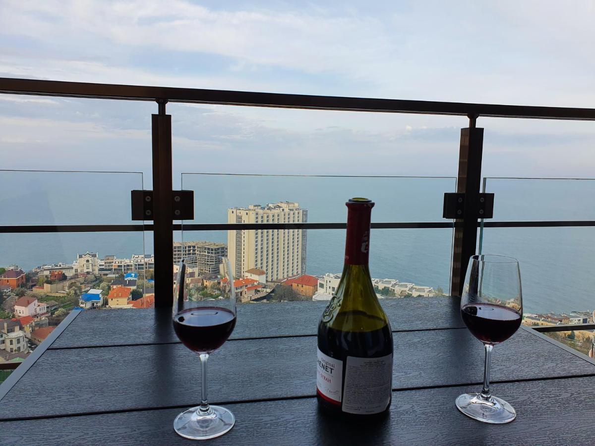 Level 24 - Sea & Sky View Apartment Odessa Esterno foto