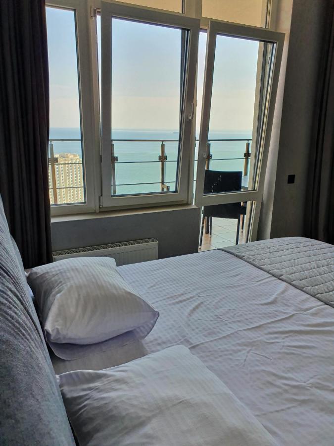 Level 24 - Sea & Sky View Apartment Odessa Esterno foto